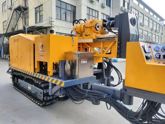 CR20 0 ° - 90 ° 242kw 8.9L NQ 2250m تشكيل الصخور العميقة مجموعة سطح جهاز الحفر الهيدروليكي الكامل