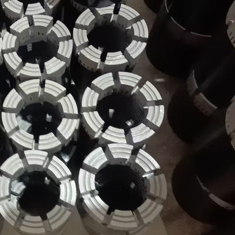 تعديلات محسّنة لـ DCDMA Standrad Diamond Core Bits للاختراق السريع والعينة الموثوقة للقلب
